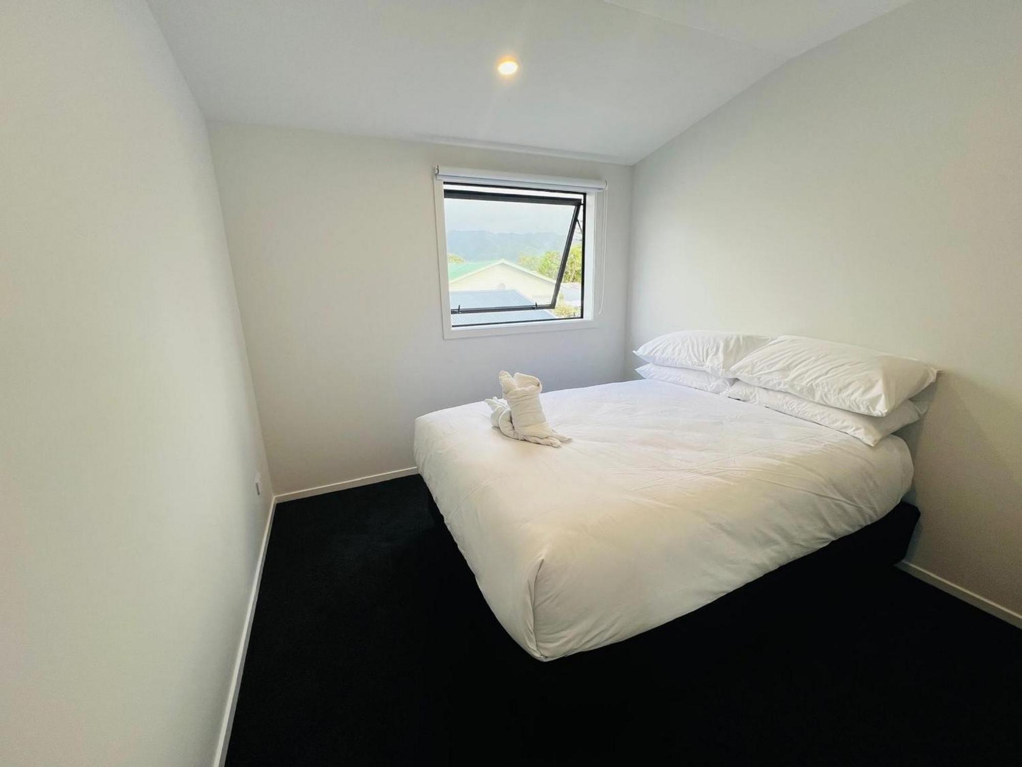 Central Modern 3-Bedroom,3- Bathroom House With Patio And Carpark- Lower Hutt City Centre Exterior foto
